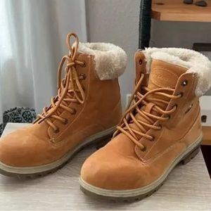 LUGZ Convey Chukka Ankle Boots Faux Suede & Fur Lined Lug Sole Camel Tan W-9.5